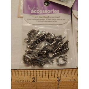 8 pkgs Heart Toggles (15 Sets Per Bag Total 120 Toggles)